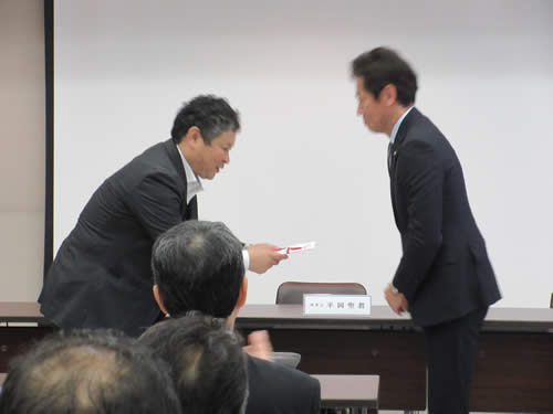 福岡県遊技業協同組合様からご寄附を頂きました